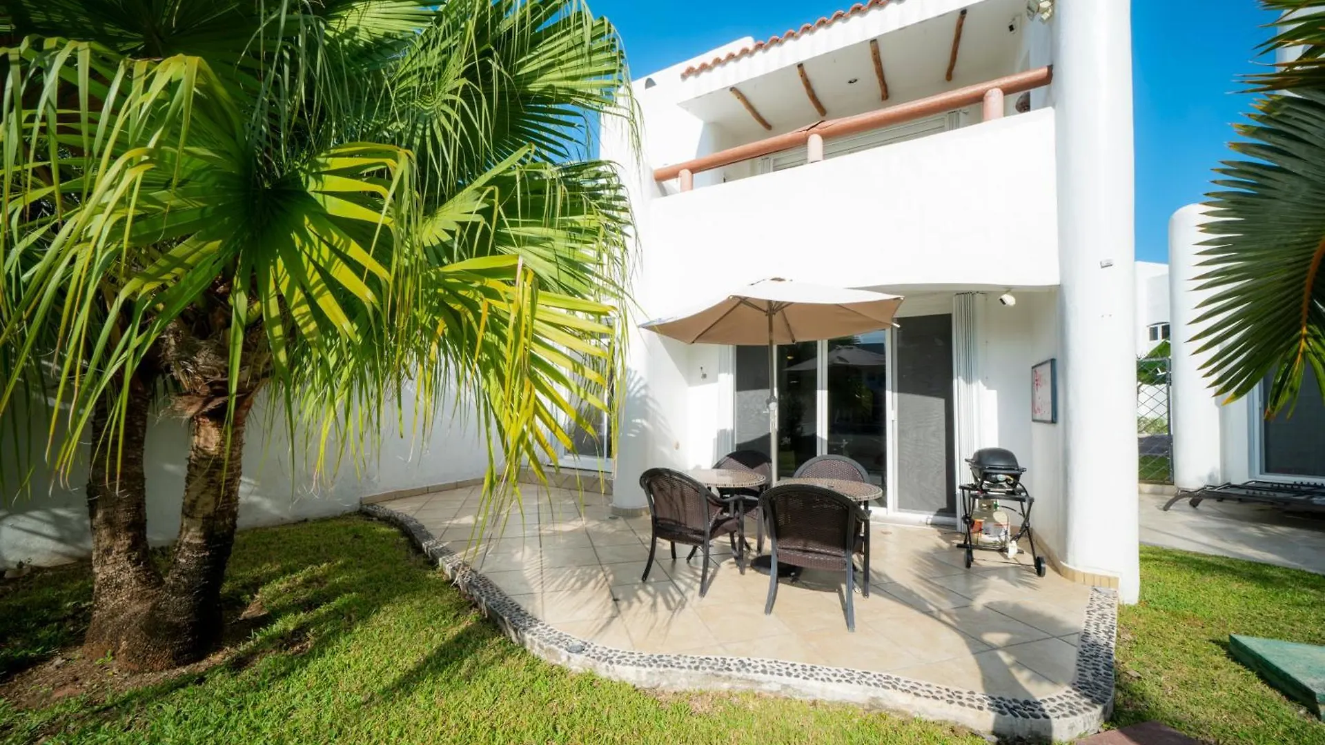 3 Bedroom Villa With Pool - At Playacar II - Mayamar G1 Playa del Carmen Mexiko